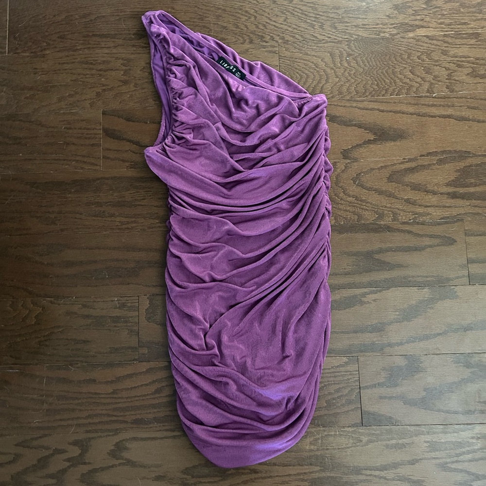 Lioness One Shoulder Dress